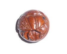 Hand Carved Round Boxwood Cicada Shank Button - Beautiful Cicada Bug Button
