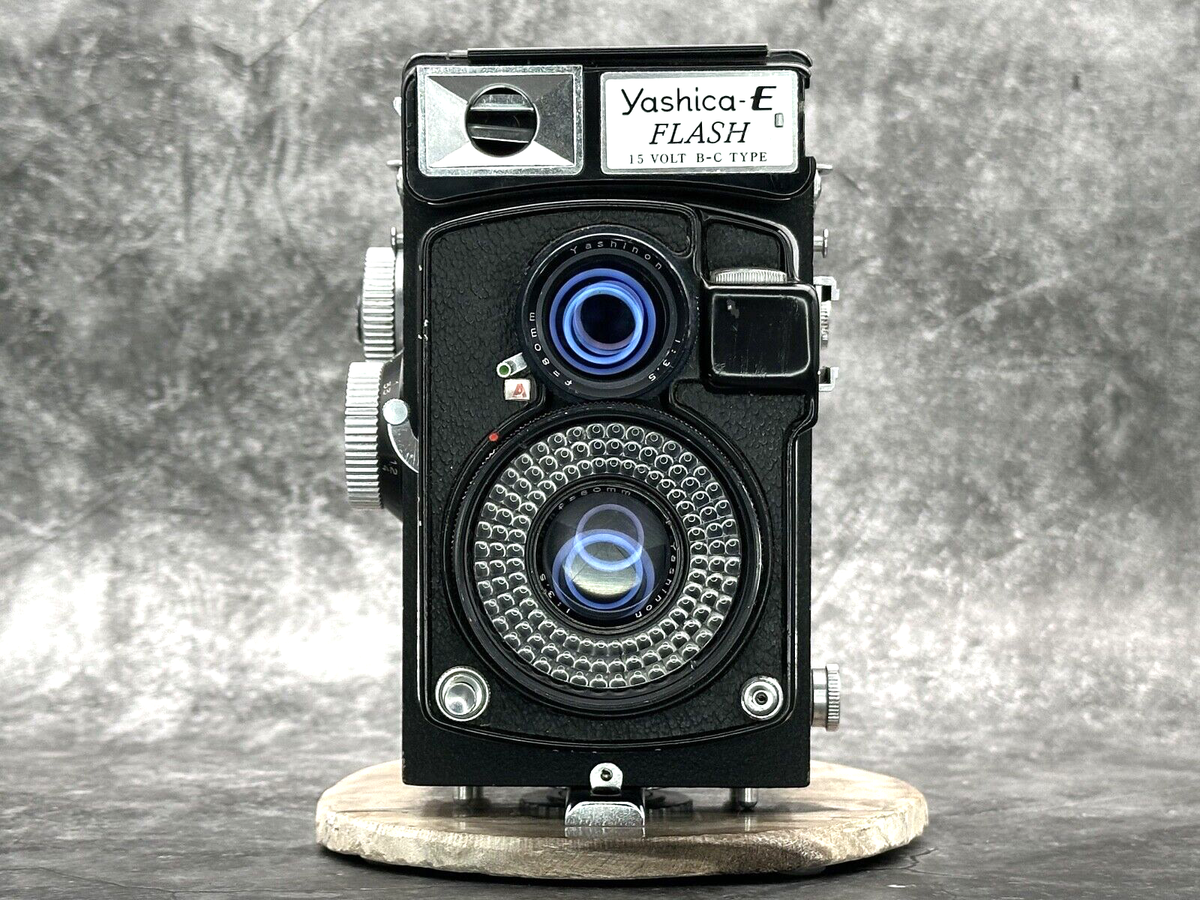 Rare! EXC+5] YASHICA E Flash Yashinon 80mm f3.5 TLR Film