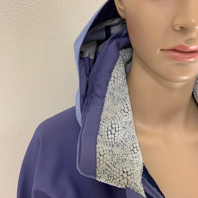 Casaco regulador Patagonia RARO branco fumaça com capuz feminino roxo pequeno P - Imagem 3 de 4