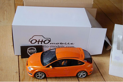 1:18 FORD FOCUS MK2 ST orange Otto mobile OT961 resin in box