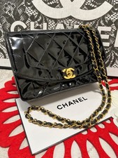 CHANEL Diana Matelasse Chain Shoulder Bag Patent Leather Black Auth JAPAN G237