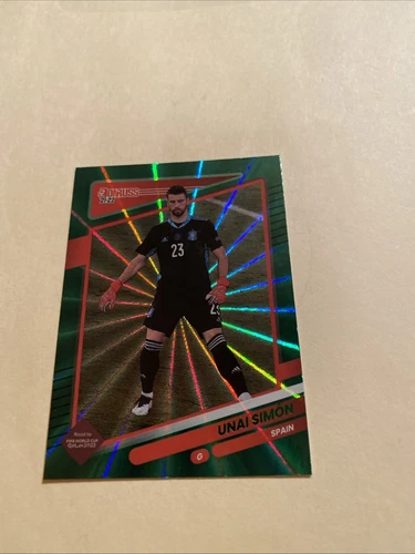 2021-22 Panini Donruss Road to Qatar - Unai Simon Green Shimmer