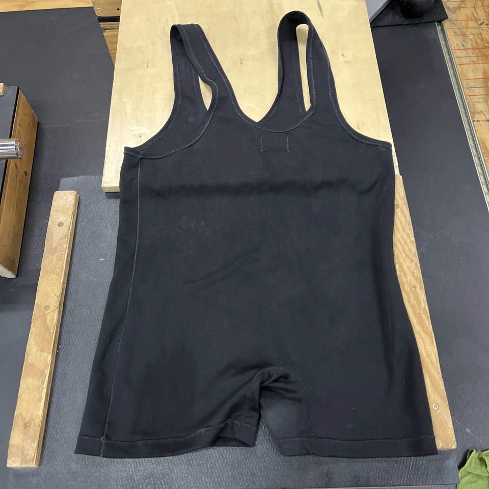 Titan Classic Black Powerlifting Singlet  - Raw Powerlifting SizeXL - Image 2 of 4