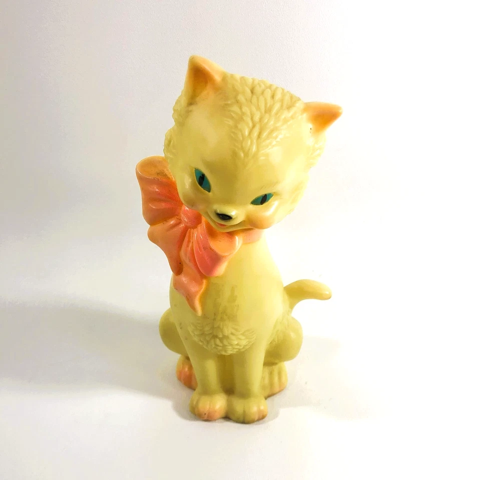 Vintage 1950's Sun Rubber Co Yellow Cat Squeaky Toy Pink Bow Kitsch - Image 2 of 4