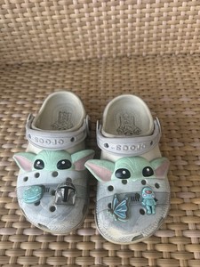 Baby Yoda Crocs | eBay display picture 3