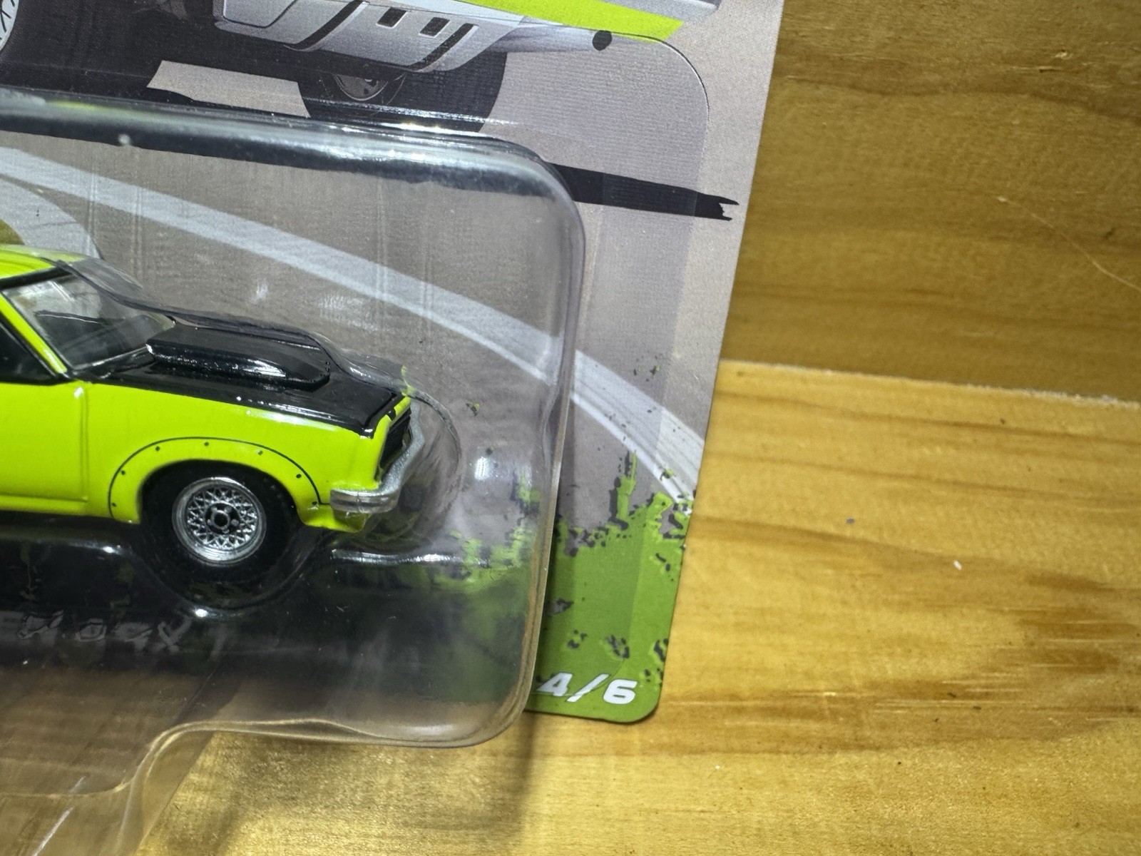 Picture 5 of 6