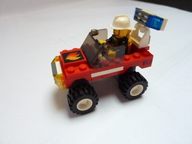 LEGO 7241 - FIRE TRUCK - City - Fire Engine *** 100% COMPLETE