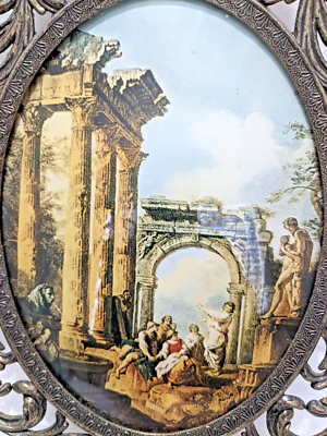 LV. Vintage Italian metal oval picture frame w/architectural scene