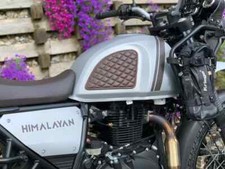 Tapis De Genou En Cuir Matelassé Marron Foncé Pour R.E. Champ Himalayen