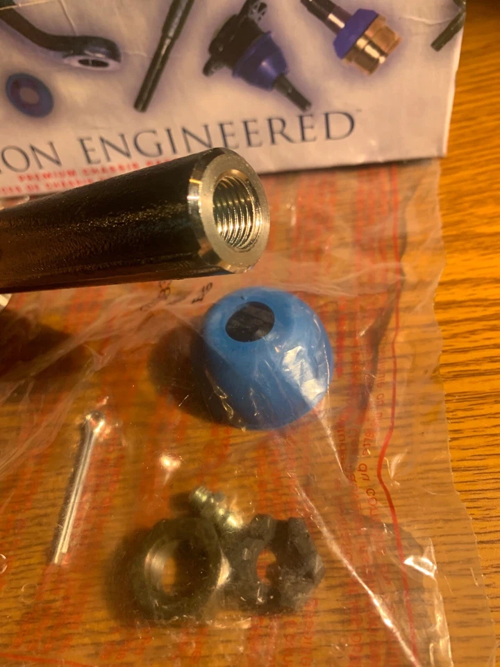 Extremo de barra de amarre exterior para Chevrolet Yukon Tahoe Suburban Silverado 1997-2007 NAPA Foto 4 de 4