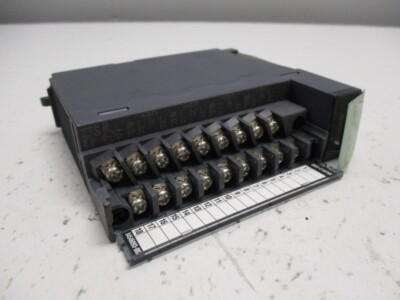 MITSUBISHI Q64AD -10/+10V NSNP | eBay