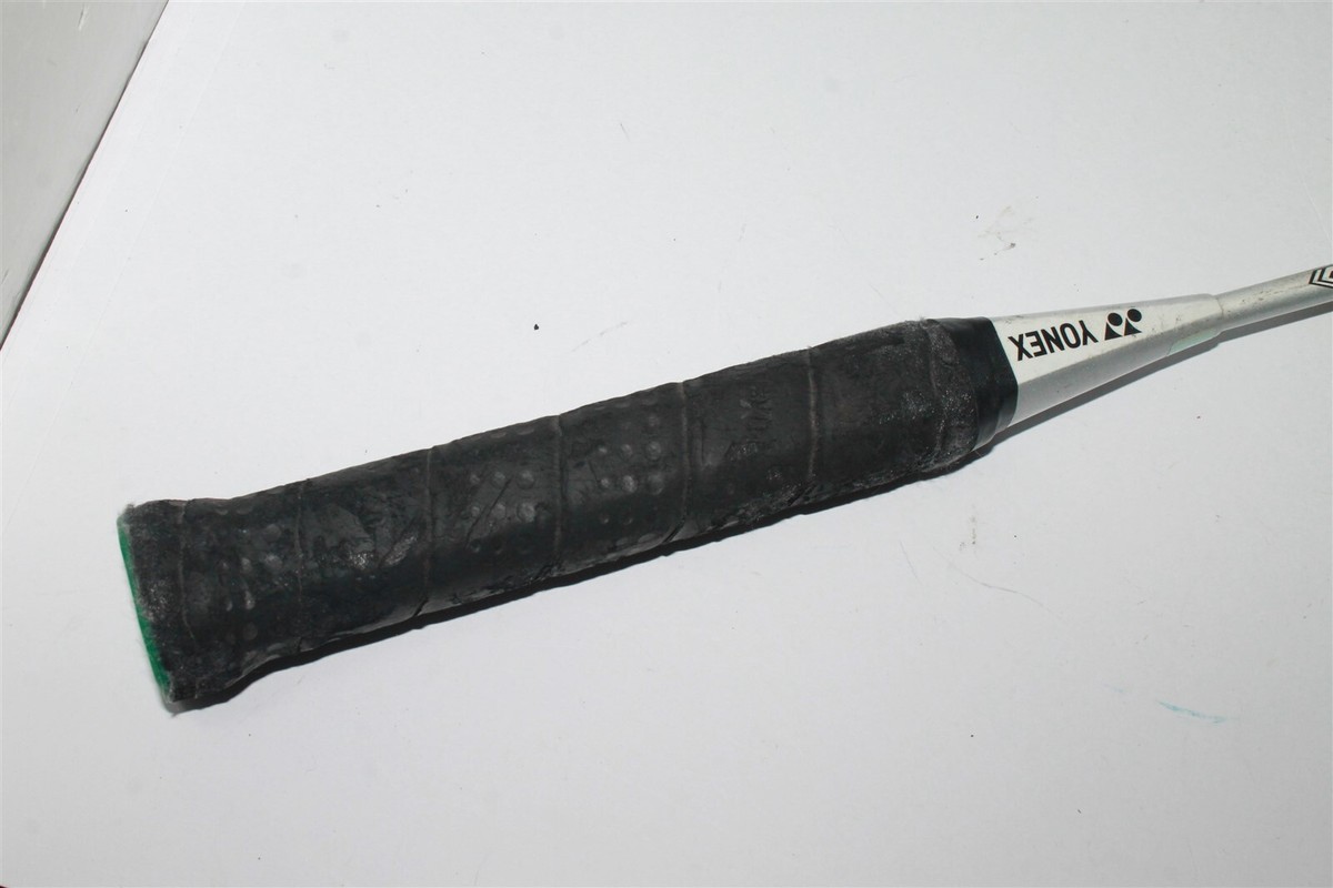 【美品】YONEX MUSCLEMEGA B-700 Full Yonex B700 Badminton Racket Review -