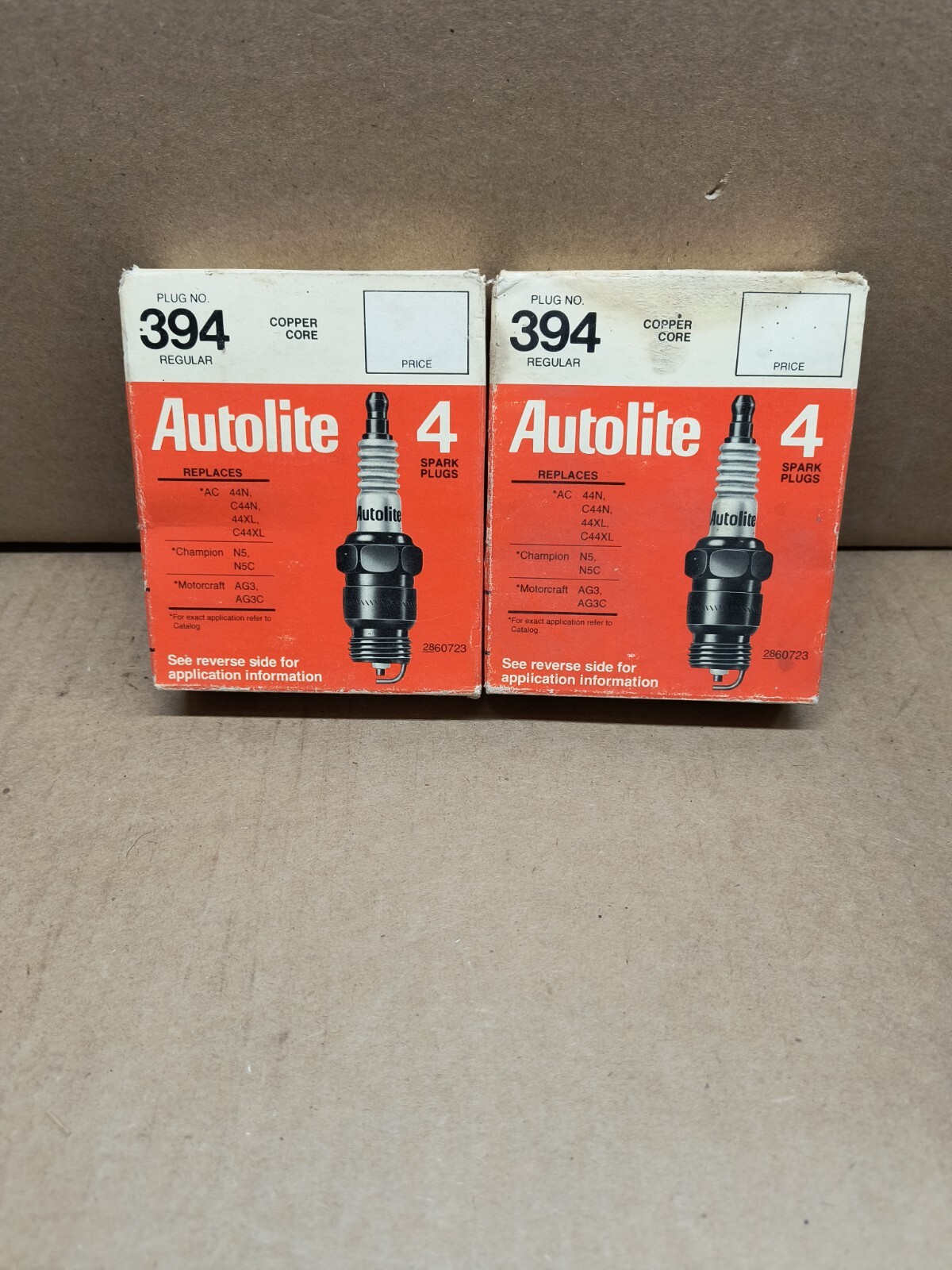 Lot of 8 Autolite 394 Spark Plugs NOS