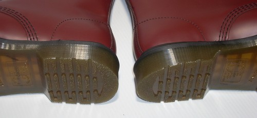 Botas Dr. Martens 1490 Rojo Cereza Lisa Hombres EE. UU. 9 10 Ojos *Marcas de defectos LEER - Imagen 15 de 17