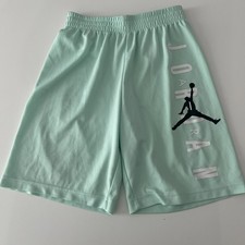JORDAN AIR boys shorts Basketball Size Large 12/13