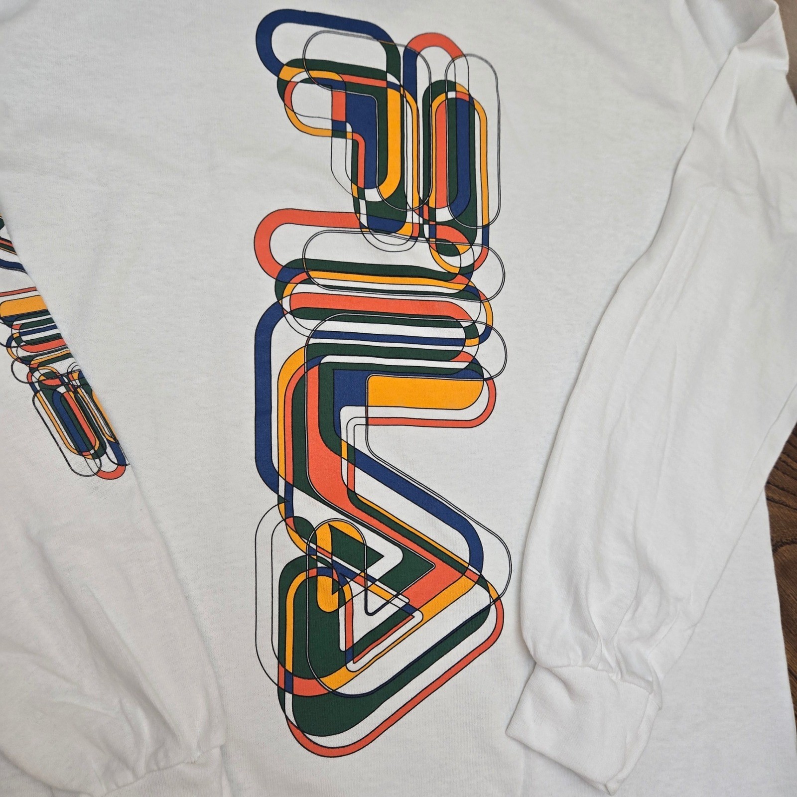 T shirt Fila manica lunga maglietta logo grafico bianca uomo taglia M nuova con etichetta