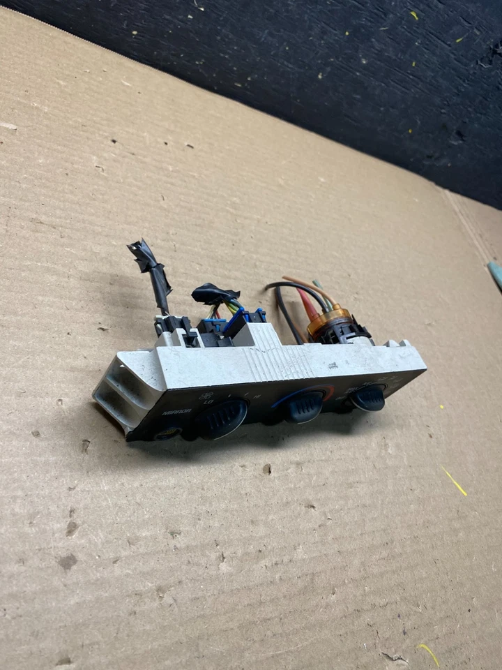 GMC Chevrolet Express 1500 2001-2007 control de clima aire acondicionado S2702 DG Foto 3 de 4