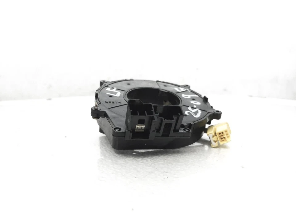 Carrete de cable de resorte de reloj para volante Toyota Camry Le 1992-2001 2,2 L 84306-12070 Foto 3 de 4