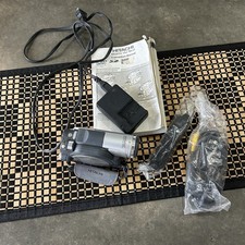 Hitachi BX35A DVD Camcorder W/ Manual Charging Cord