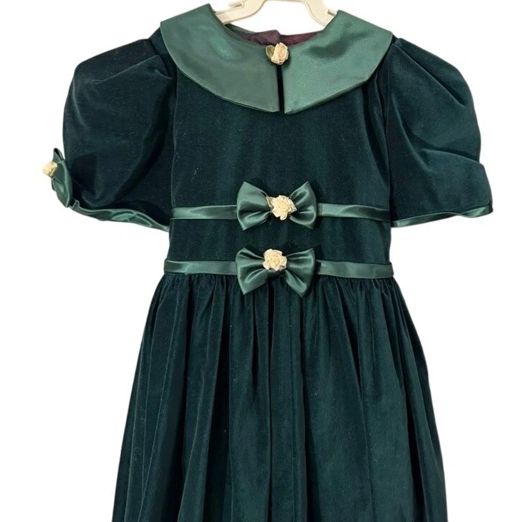 Vintage Style Girls Green Velvet A-Line Dress Satin Trim Bows Size 3/4 Holiday - Image 3 of 4