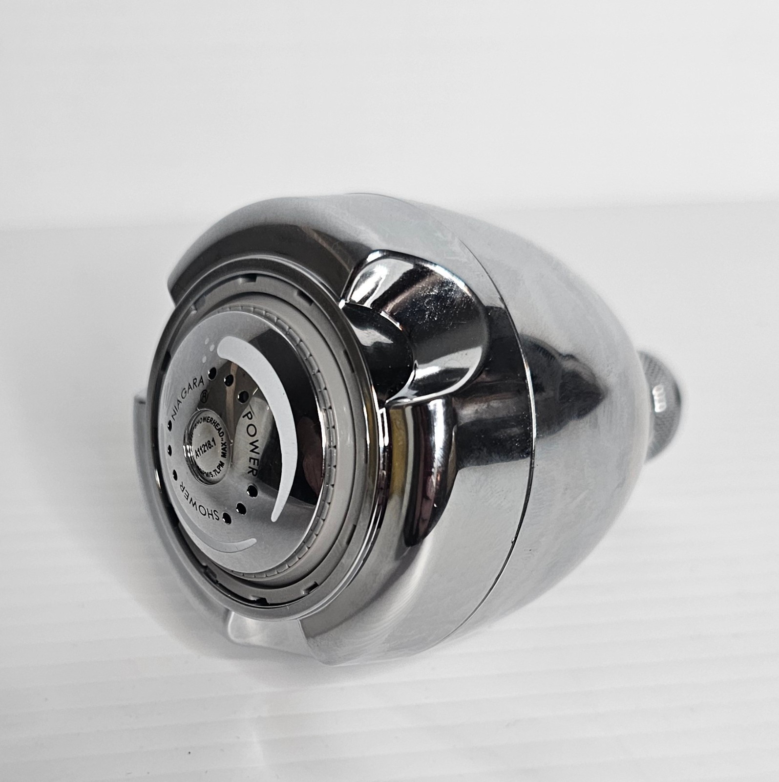 Standard American Adjustable Jet Water Saver