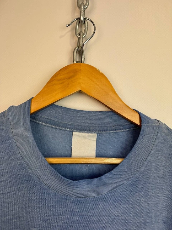 1996 Винтажная футболка Budseiser Blue Red Star графическое пиво - Изображение 3 из 4