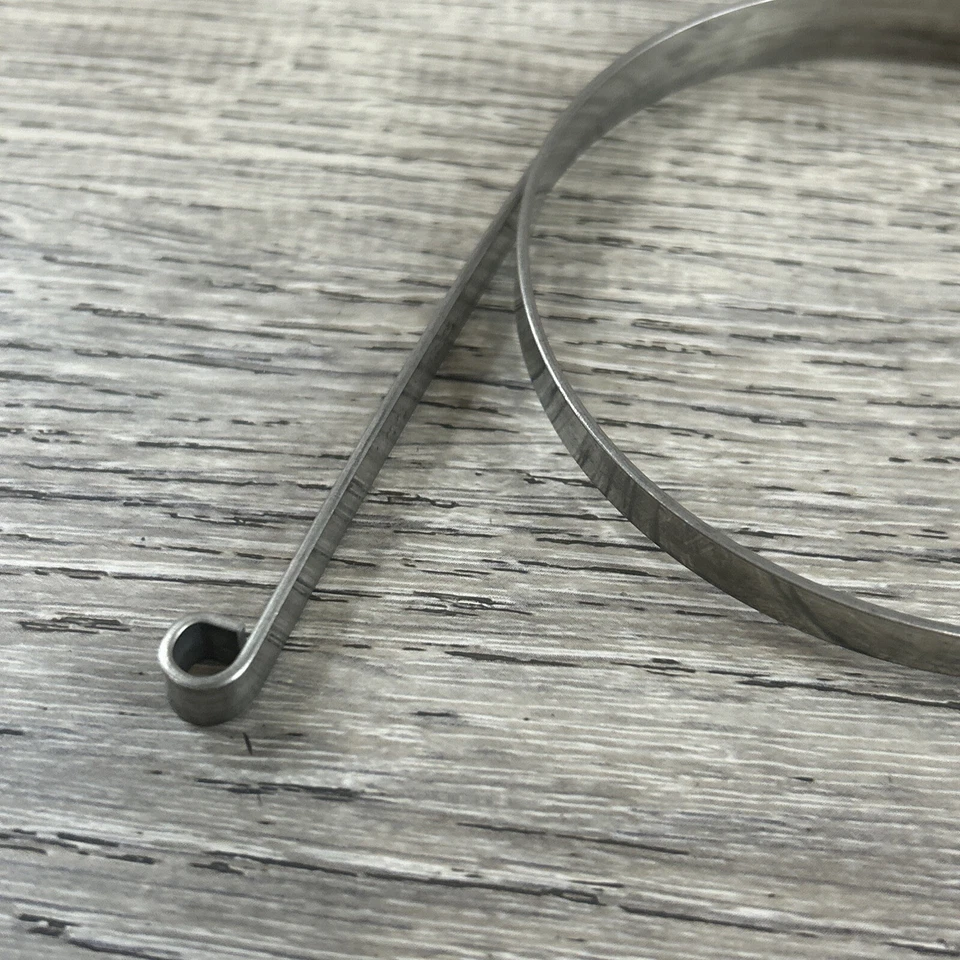 Muelle de banda de freno Homelite A-94560 genuino como fabricante original Foto 3 de 4