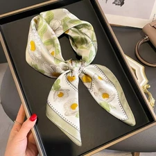 100% Silk Square Scarf Women Neckerchief Wrap White Green Flowers Bandana 68*68