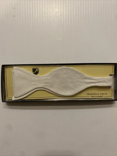 New Frederick Theak White Bow Tie Made In England + Pocket Squares and Bonus