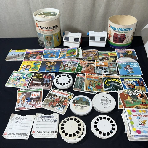 Vintage GAF View Master Deluxe Gift Pak Lighted Viewer w/ Xtras
