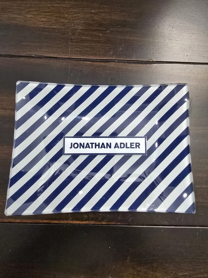 Bandeja de vidrio Jonathan Adler para atrapar todo a rayas azul marino 6x4 Jabonera Excelente conditi Foto 2 de 4