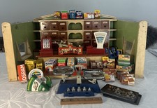 Vinted Kaufmannsladen / Viele Produkte/Waage mit Gewichten/Kasse /60er Jahre