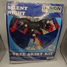 Felt Embroidery Kit Design Works Silent Night Nativity Christmas Tree Skirt 5201