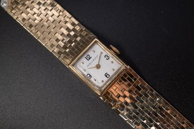 Movado Womans Gold Tone Square Gold Textured Face Swiss Made Lizard Leather Vtg Now Available] A super cool and rare 1960s Movado ref. 5306  main image 3
