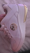 GUESS Sneaker Damen Große 41 Weiß Original Sehr Bequem Top Zustand