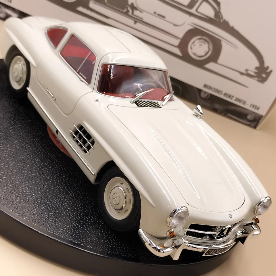 MINICHAMPS 1/18 Mercedes-Benz 300 SL 1954 White 180039006 Diecast model - Image 4 of 4