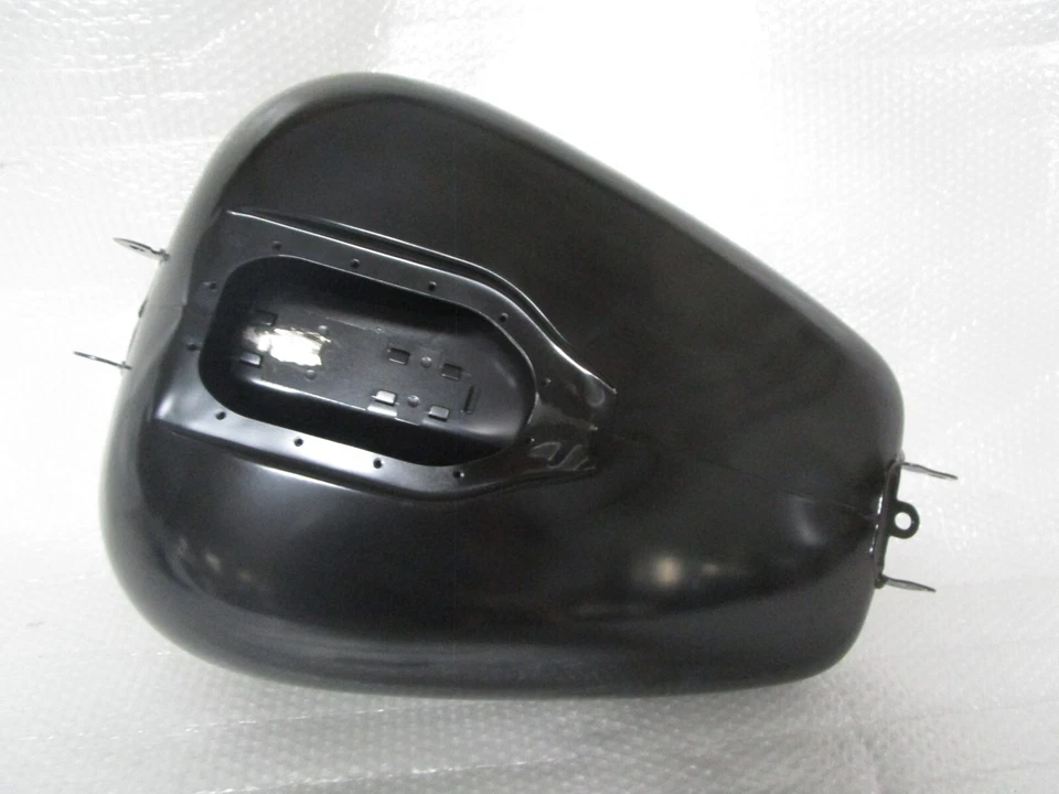 04-10 Harley Davidson FXD Dyna Centerfill tanque de gasolina SIN PINTAR Foto 3 de 4