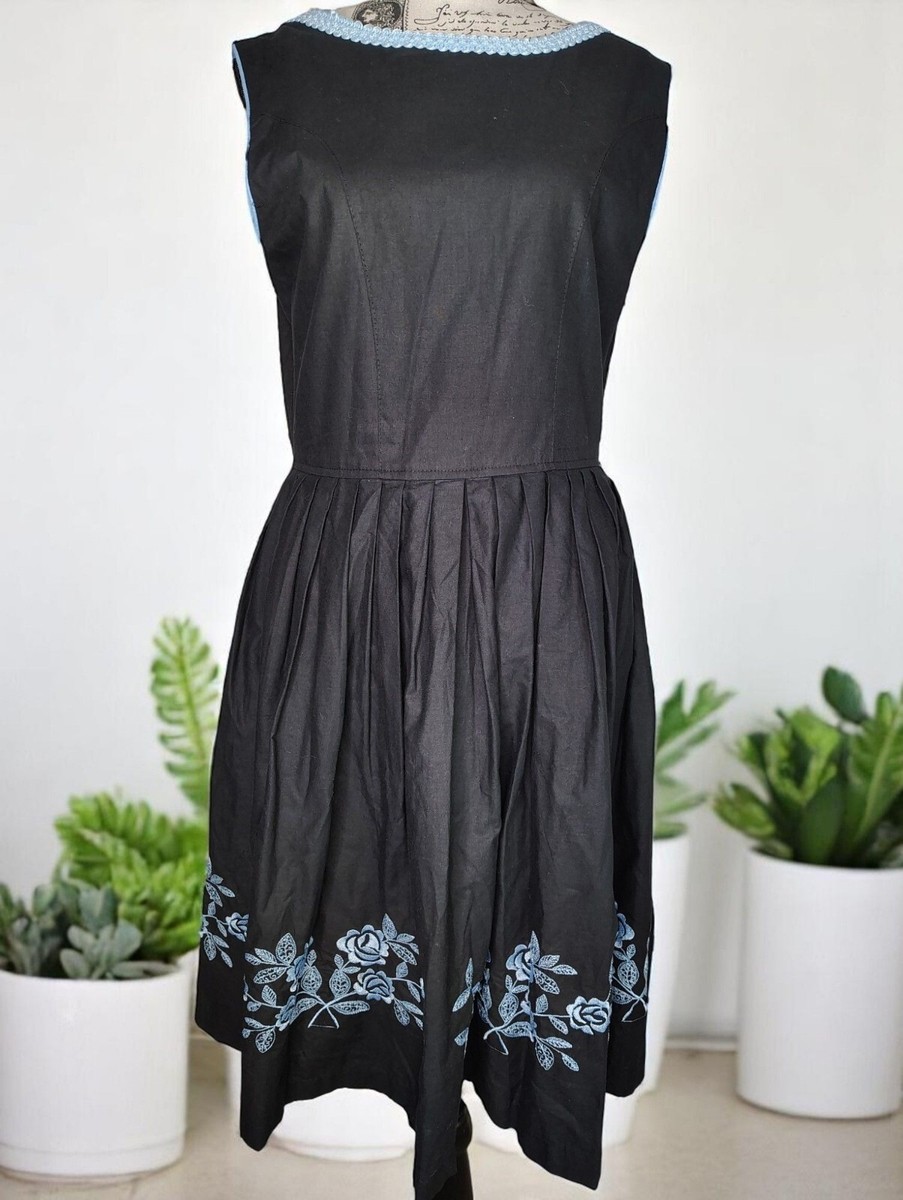 corset dirndl dress Dirndl Dress Navy Blue Embroidered Flower Oktoberfest Corset EU 38 Medium  Cotton
