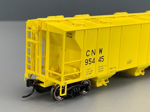 Tolva cubierta HO Walthers Mainline PS-2 2893 pies cúbicos C&NW #95445 HO4054 | Zustand: New