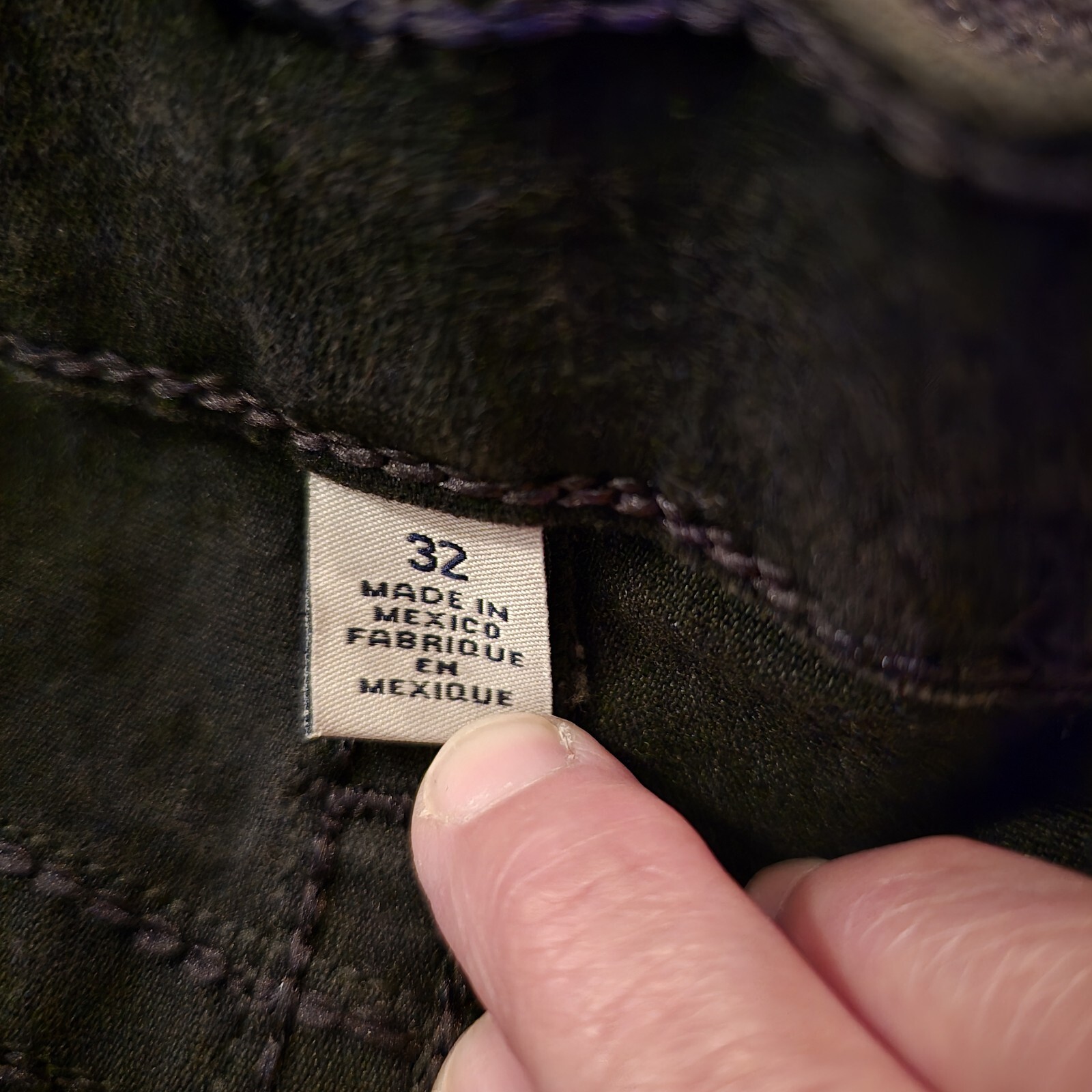 True Religion DIBD Quest Black Legging Jeans Size 32 RN#112790 Destroyed Knees thumbnail 7