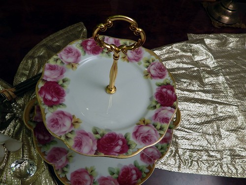 edle große Etagere 2stufig Rosenthal Cäcilie Chrysantheme selten - Bild 2 von 3