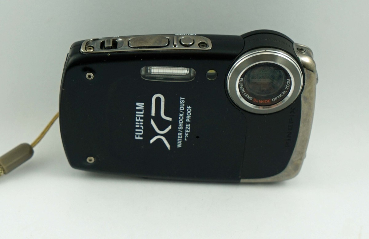 FujiFilm FinePix XP 14 Megapixel Digital Camera - FOR PART