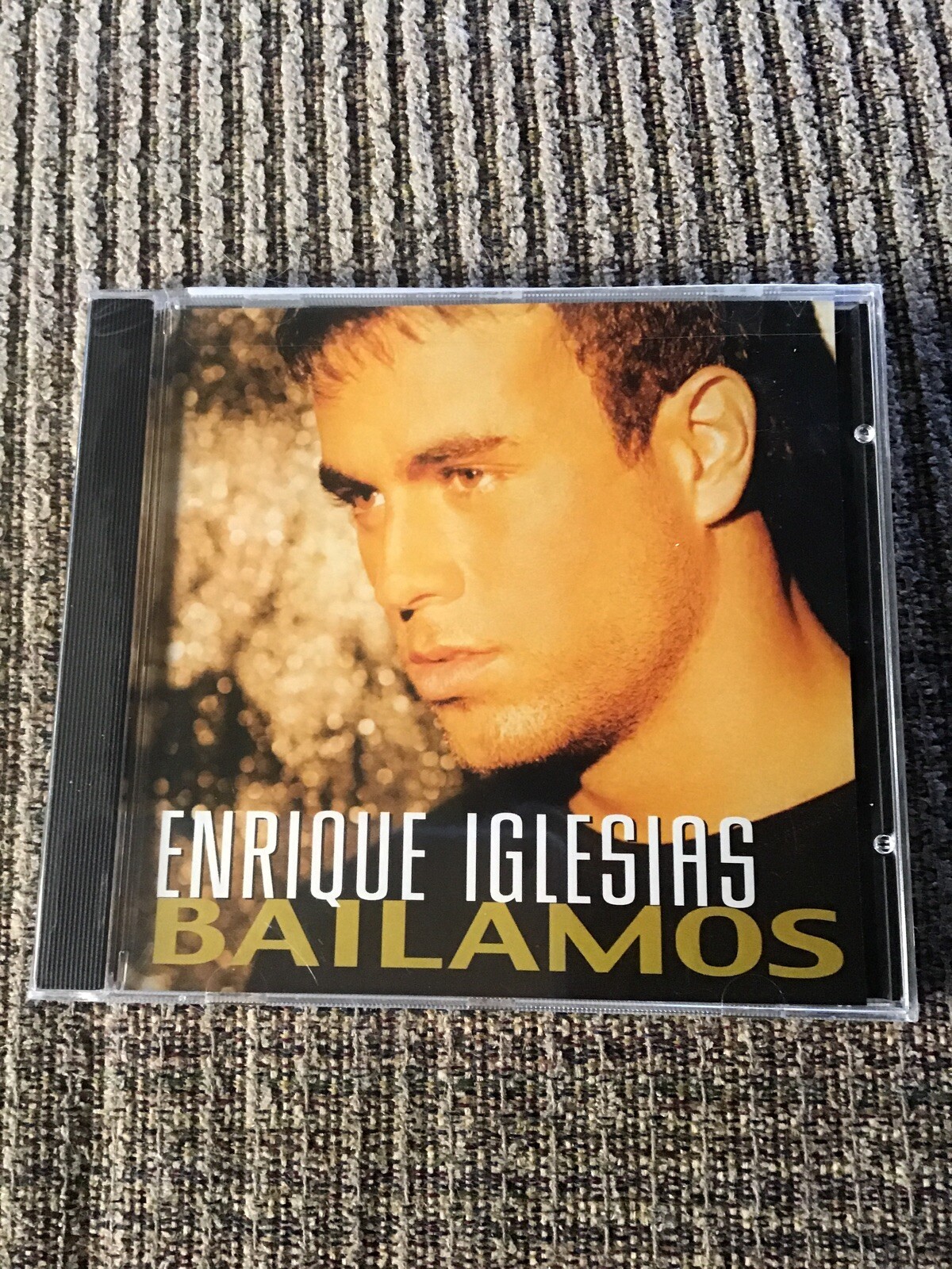 Enrique Iglesias Bailamos | ubicaciondepersonas.cdmx.gob.mx