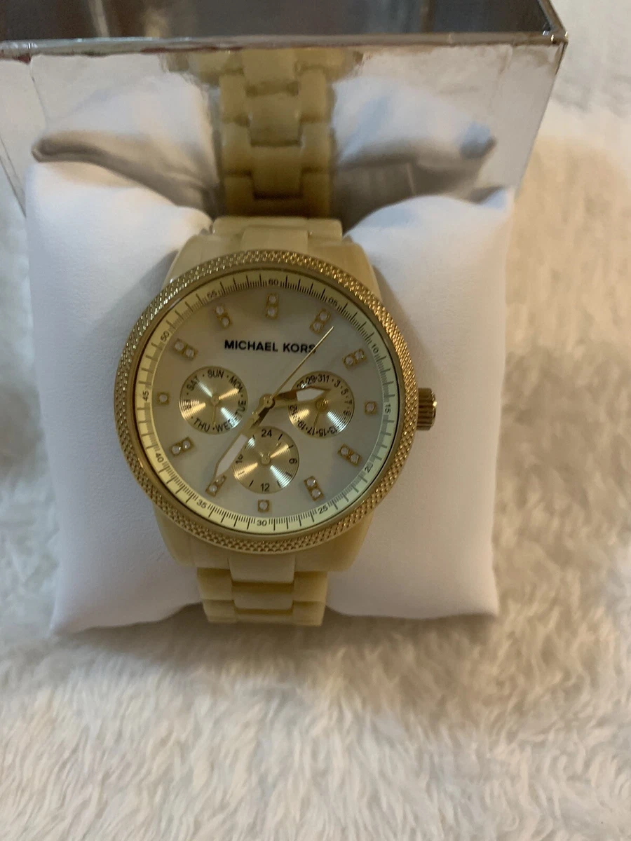 Michael kors 2024 horn watch