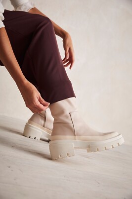New Free People Equitare Maisy Mid Lug Sole Boots Size 11 MSRP: $298 Natural