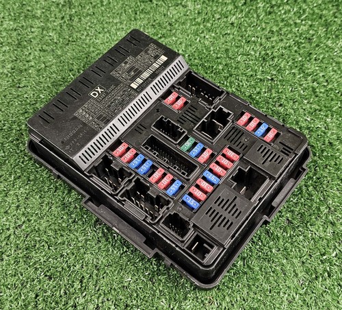 2018-2020 Nissan Pathfinder Control Unit IPDM Fuse Relay Box OEM USED 284B73JV0C - Picture 8 of 8