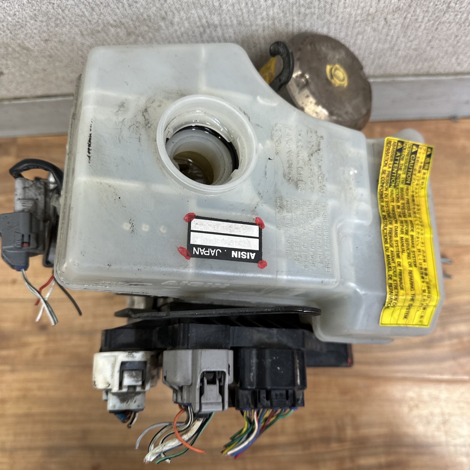 2001 2002 TOYOTA 4RUNNER ABS PUMP ANTI LOCK BRAKE HYDRO BOOSTER 47210