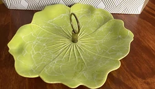 Mid Century Modern USA Pottery Bright Green Flower Serving/Candy Dish. Tray