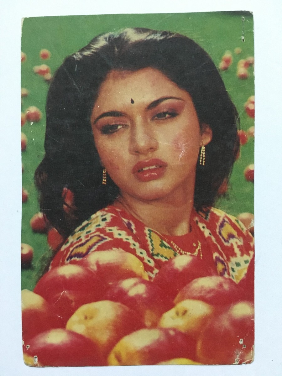 India BHAGYASHREE Actress Bollywood Film Movie Postcard (4750)