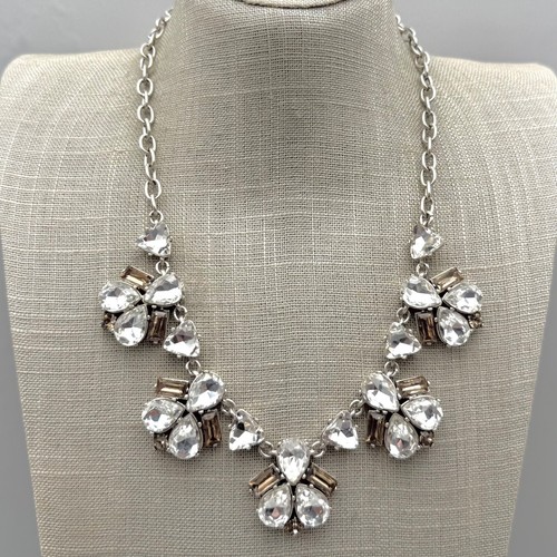 Stella & Dot Necklace LILA Crystal Statement Bib Pendants Silver Tone Chain 18"